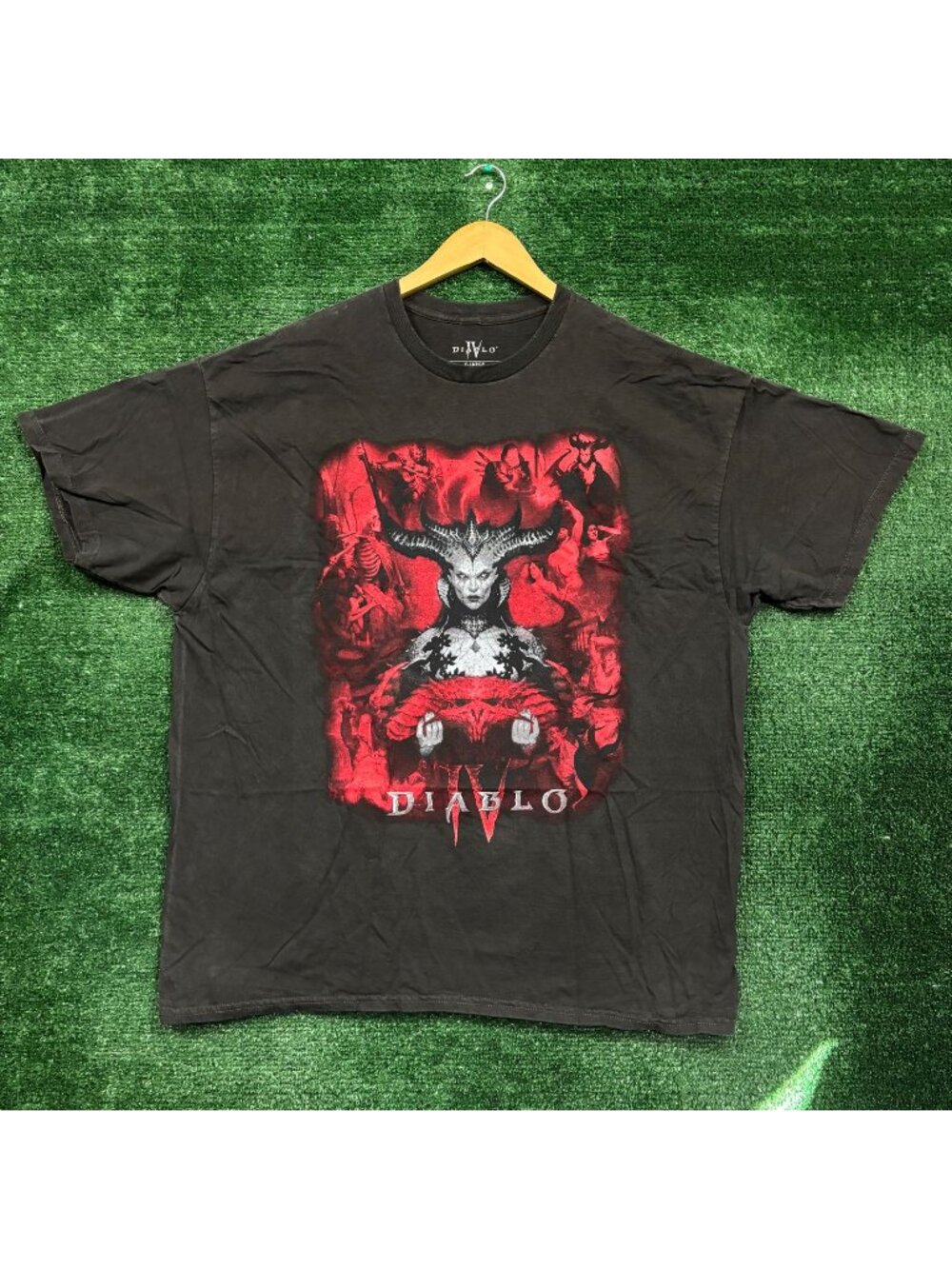 Diablo IV Season of The Reckoning Video Game T-Shirt Size Extra Large